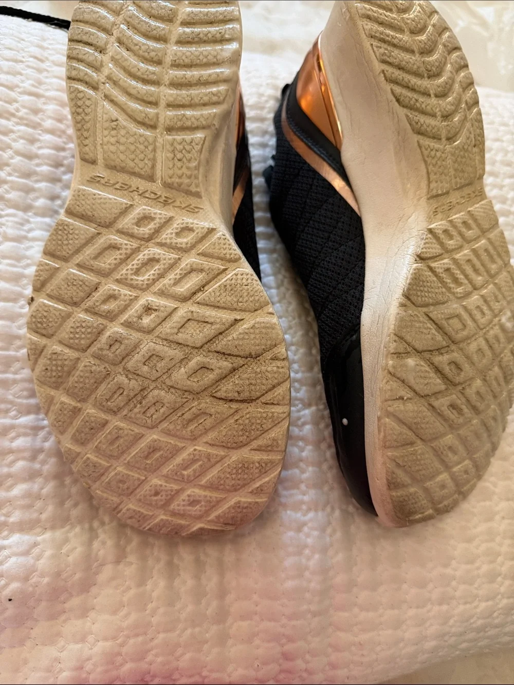 Skechers lightweight athletic